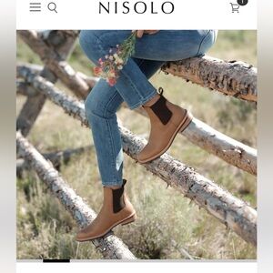 Nisolo: Carmen Chelsea Boot
